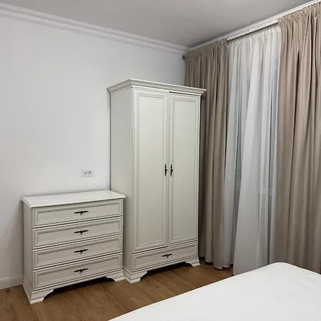 Apartment Classic Studio-urban Vibe Craiova